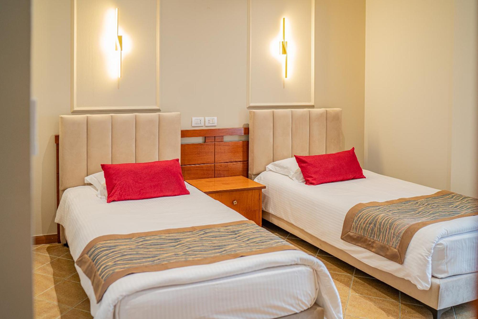 Belvedere Hotel 4*